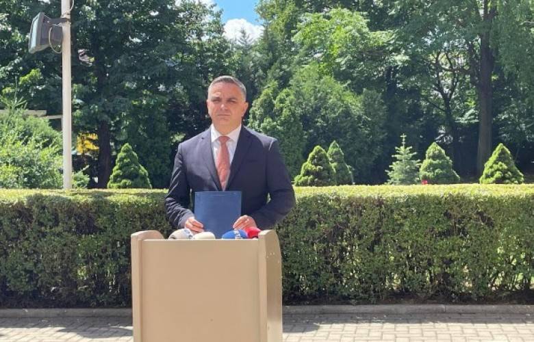 AAK, Vize İçin Parlamento Tartışmasını Talep Edecek