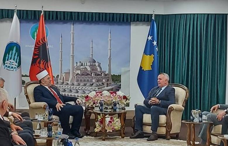 Kurum Yöneticileri ile Siyasi Partiler Temsilcilerinin Bayram  Ziyaretleri