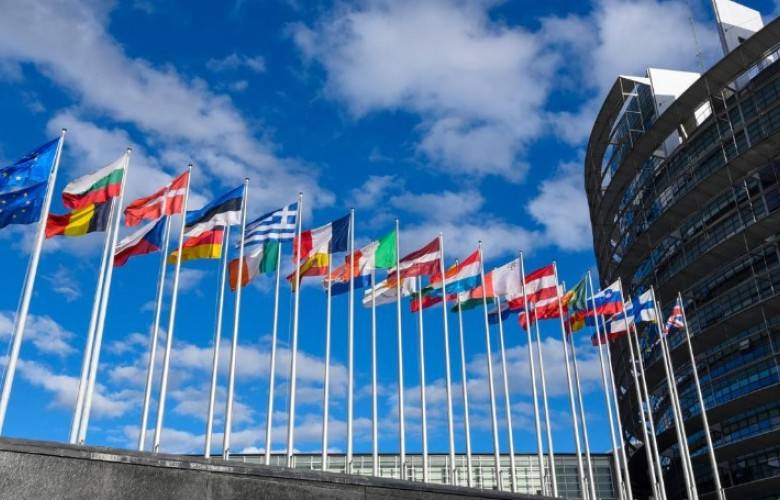 AB:Kosova KM Plakalarını Aşamalı Kaldırma Hakkına Sahiptir