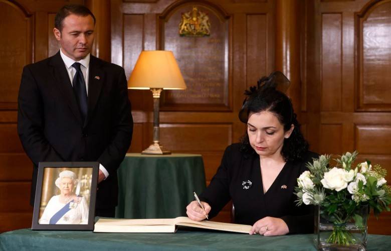 II. Elizabeth Dünya Genelinde Etkiliydi