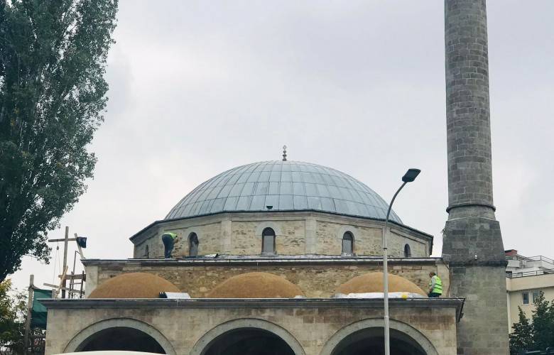 Priştine’deki ‘Sultan Murad Camii’-nde Restorasyon Çalışmaları Yeniden Başlatıldı