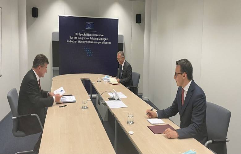 Kosova ve Sırbistan Başmüzakerecileri Çarşamba Brüksel’de Görüşecek