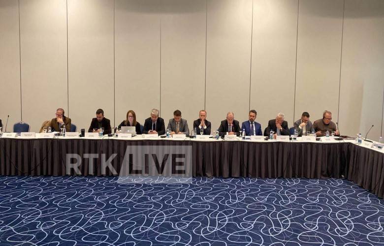 Davenport: Seçim Kanunu, Demokratik Seçimler  İçin İyi Bir Esas