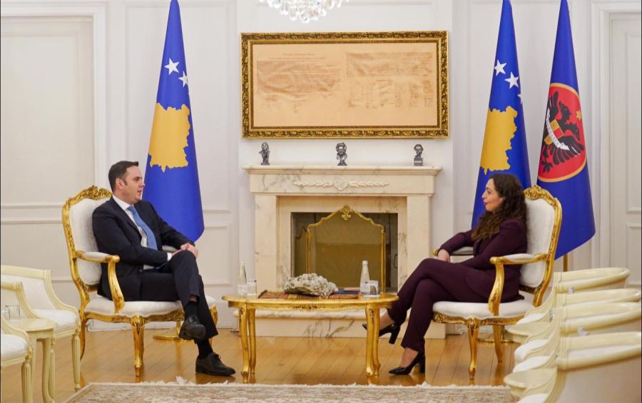 Osmani, LDK Lİderi Abdixhiku ile Barış  Kurulu Sürecini İstişare Etti