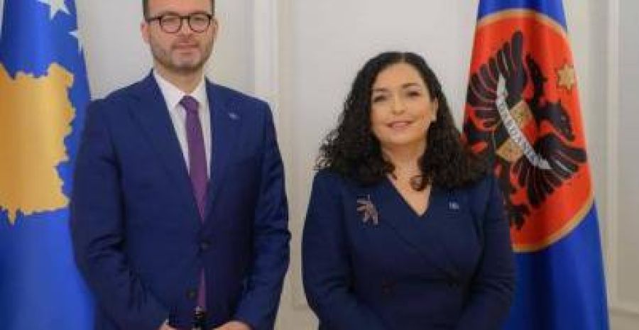 Cumhurbaşkanlığı: Sırp Listesi ve Belgrad, Kuzeydeki Seçimleri Engelleyemeyecek
