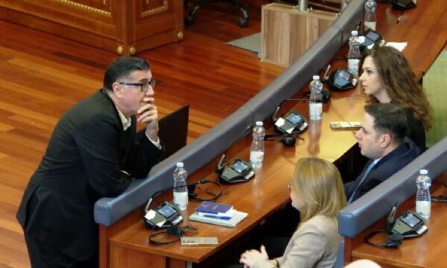 Haziri: LDK’dan Herhangi Bir Sürpriz Beklenmemeli