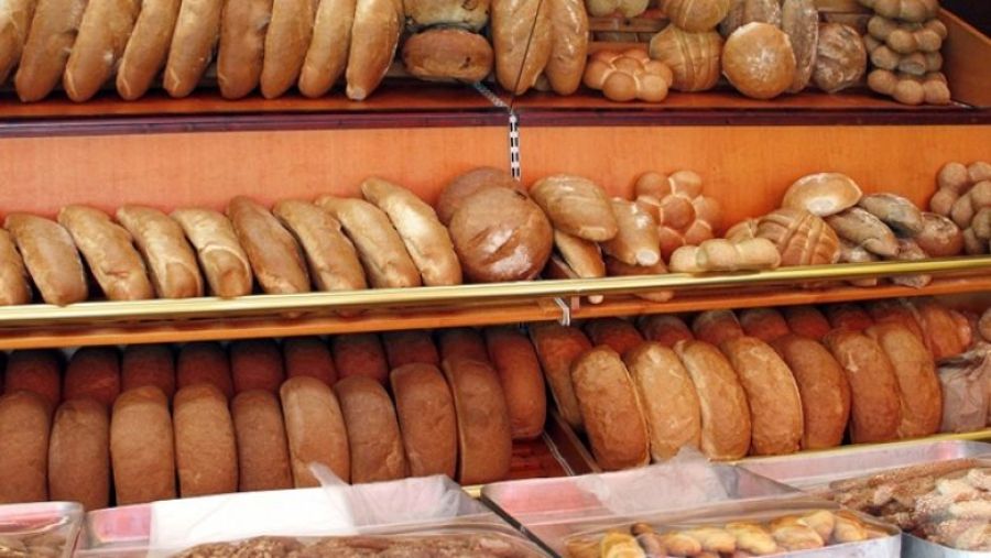 Un Ucuzlasa da Ekmek Fiyatında Değişiklik Yok