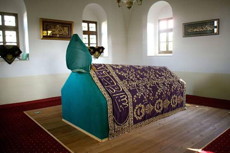 Ol diyince olduran, gönüllerimizi imanla dolduran yüce Allah'ın adıyla;