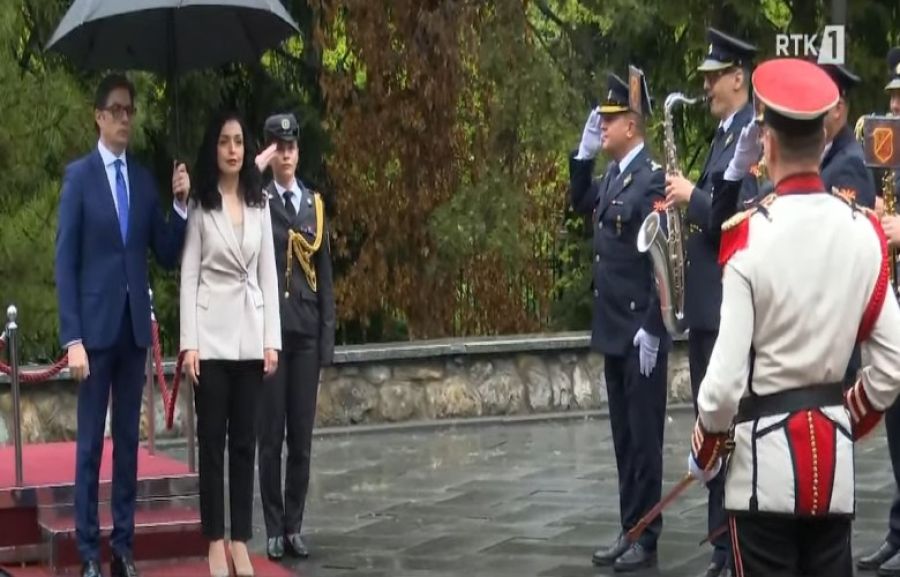 Osmani Üsküp’te Resmi Törenle Karşılandı