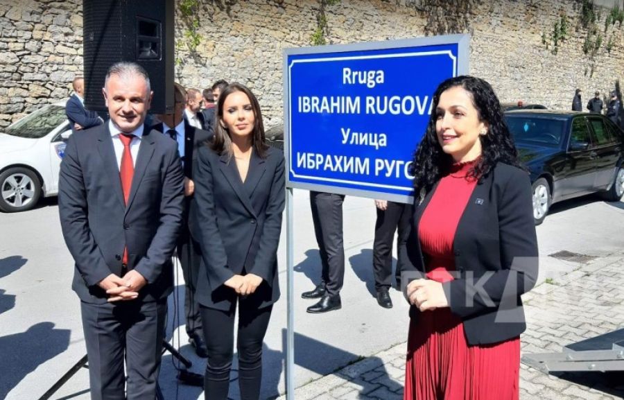 Üsküp’te Bir Caddeye“Ibrahim Rugova” İsmi Verildi