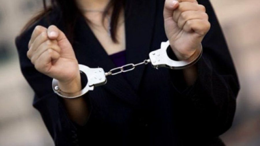 Ülke Dışında İstihdam Edeceği Vaadiyle 39 Kişiyi Dolandıran Kadın Tutuklandı