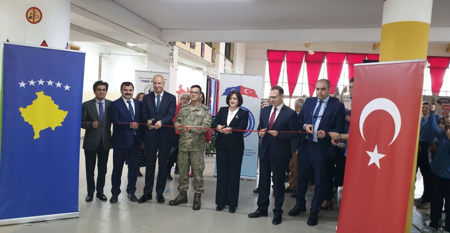 Türk Askeri, “Ymer Prizreni” Lisesi’nin 9 Dersliğini Tadil Etti