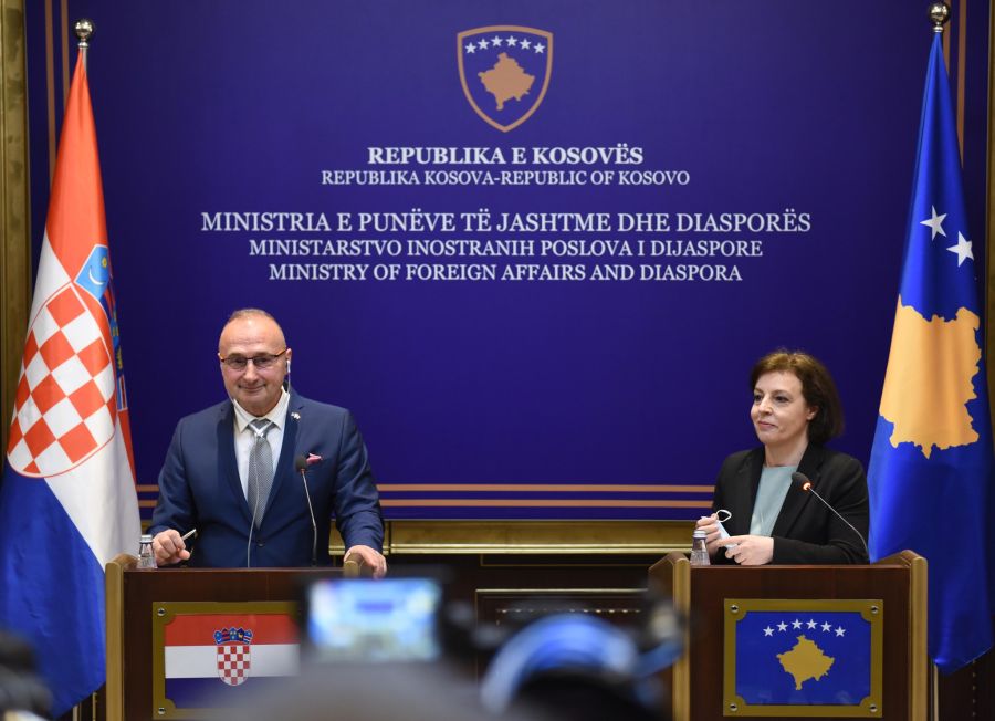 Hırvatistan Diplomasi Şefi Kosova’da