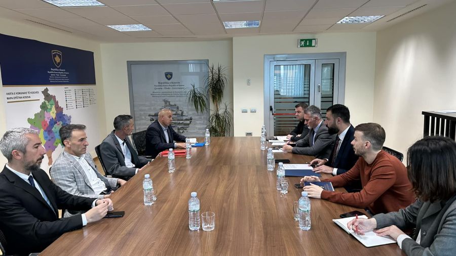 Bakan Krasniqi, Kuzey Belediyeler Yeni Başkanlarıyla Görüştü