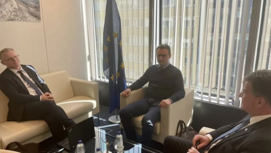 Brüksel’de Kosova-Sırbistan Müzakereleri Yine Sonuç Vermedi