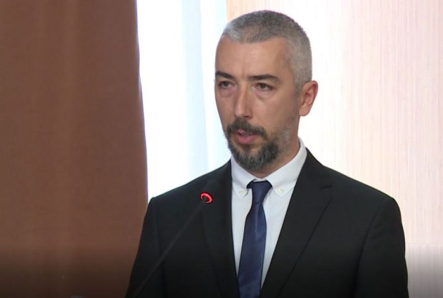 Kuzey Mitroviça Belediye Başkanı Atiq Görevine Başladı