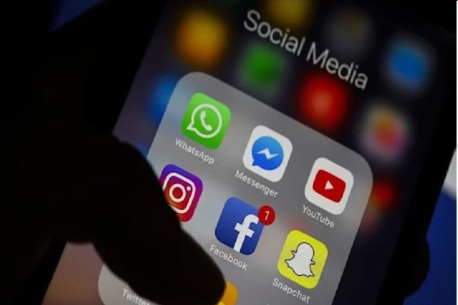 Fransa’da 15 yaş altındakilere internet kısıtlanabilir