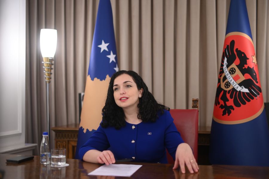Vjosa Osmani Moldova'ya Gitti