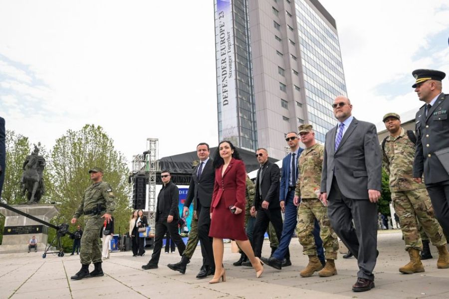 Hovenier: Yeni Seçimler ve Anlaşmaların Uygulanması Şart