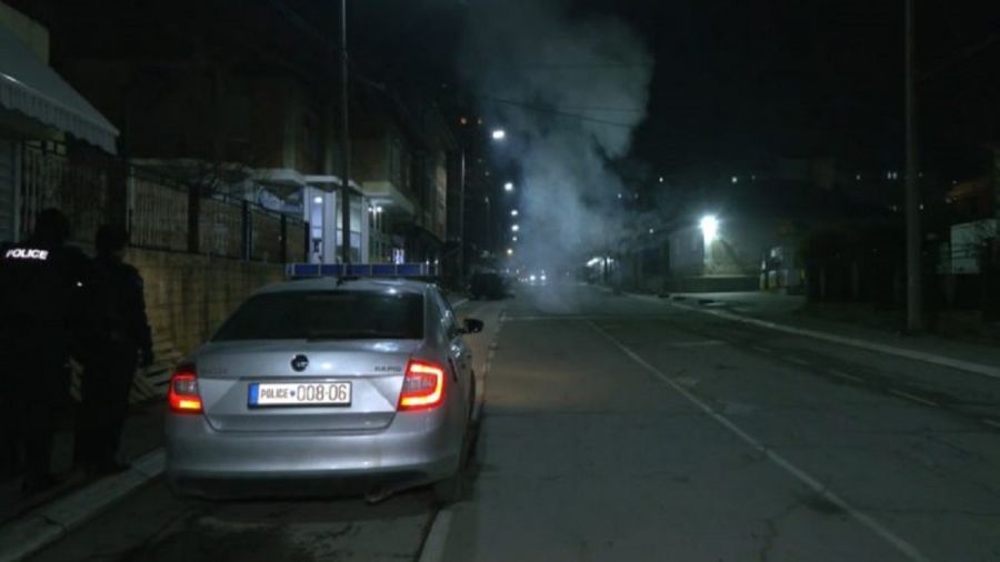 Kuzey Mitroviça Polis Karakoluna Ses Bombalı Saldırı