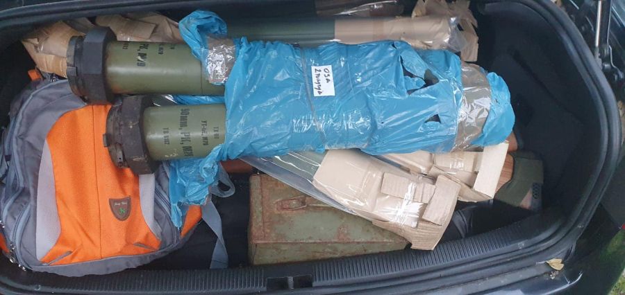 Kosova Polisi, Zveçan Yakınlığında Büyük Miktarda Mühimmat Ele Geçirdi