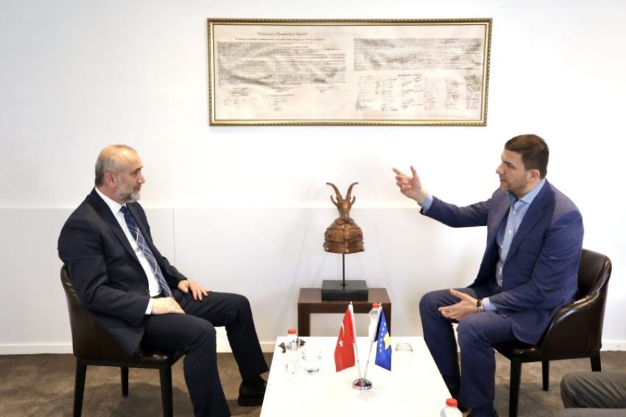 Krasniqi, Erdoğan’ın Başdanışmanı Demiri’yi Kabul Etti