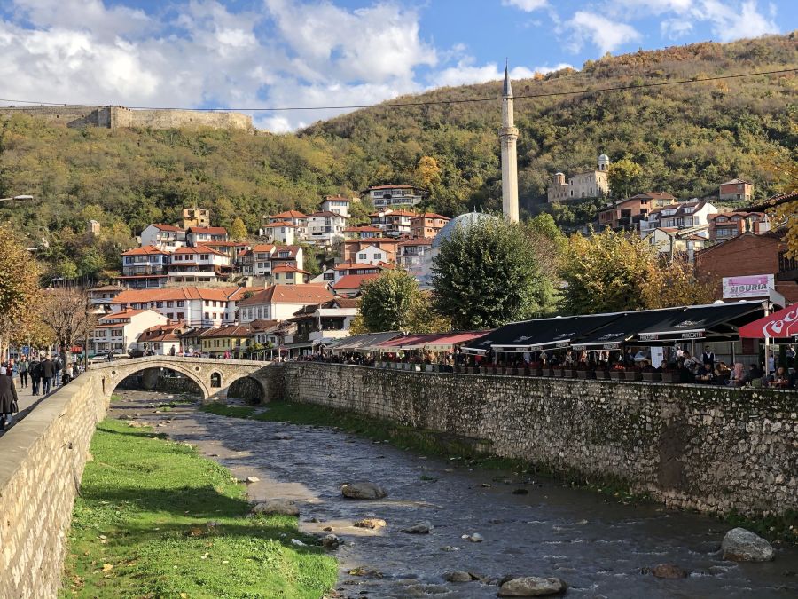 Hava Güneşli ve Parçalı Bulutlu