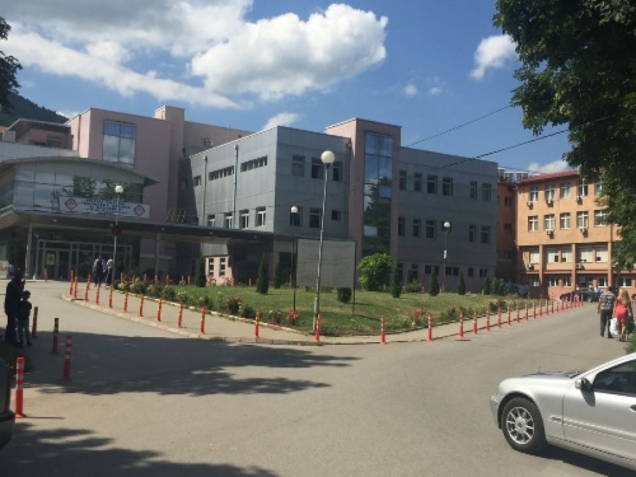 Prizren’de 3 Doktor Tutuklandı, Sağlık Federasyonu’ndan Tepki