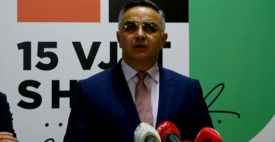 Muhalefet, Kurti Hükümetini Düşürmek İçin Gensoru Önergesini İmzalamaya Hazır