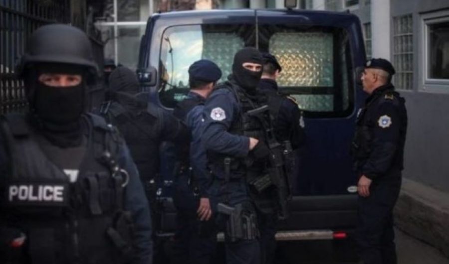 Belgrat, Kosova Polisinin Tekrar Toprağına Girdiğini İddia Ediyor