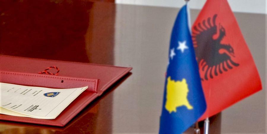 Kosova ve Arnavutluk Hükümetleri Arasında 13 Anlaşma İmzalandı