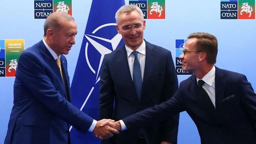 Türkiye’den İsveç’in NATO üyeliğine yeşil ışık