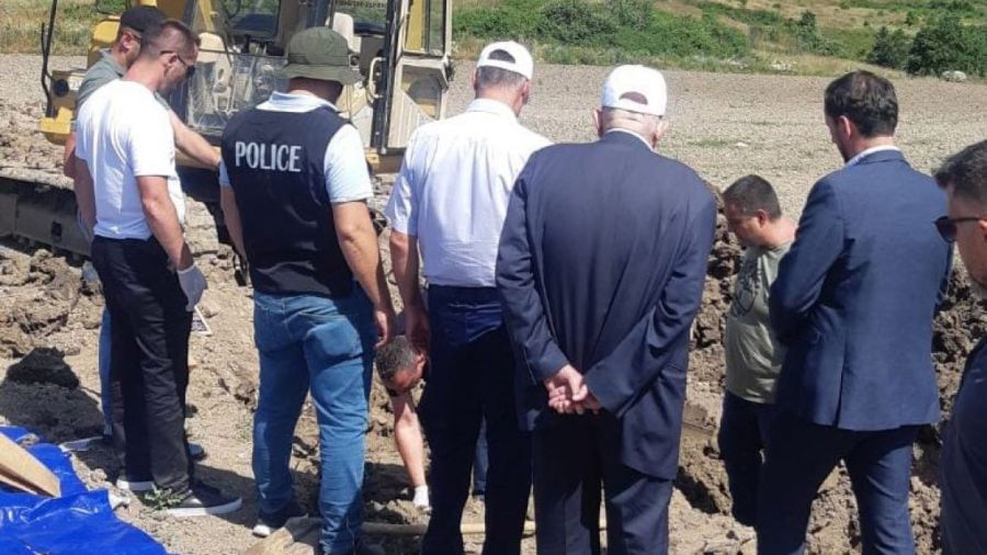 Mitroviça'da 3 Ceset Kalıntısı Bulundu