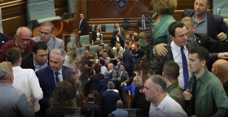Meclis’te Şiddete Tepkiler