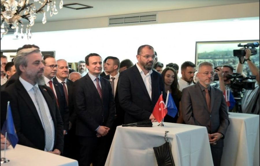 Türkiye Demokrasi ve Milli Birlik Günü Törenine Kurti, Bazı Bakanlar ve Milletvekilleri Katıldı