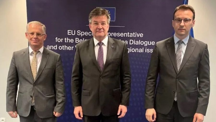 AB, Bislimi ve Petkoviç Arasında Toplantının Başladığını Teyit Etti