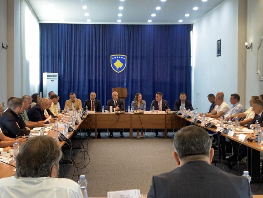 Haradinaj, Ülkenin Tehlikede Olduğunu Söylüyor