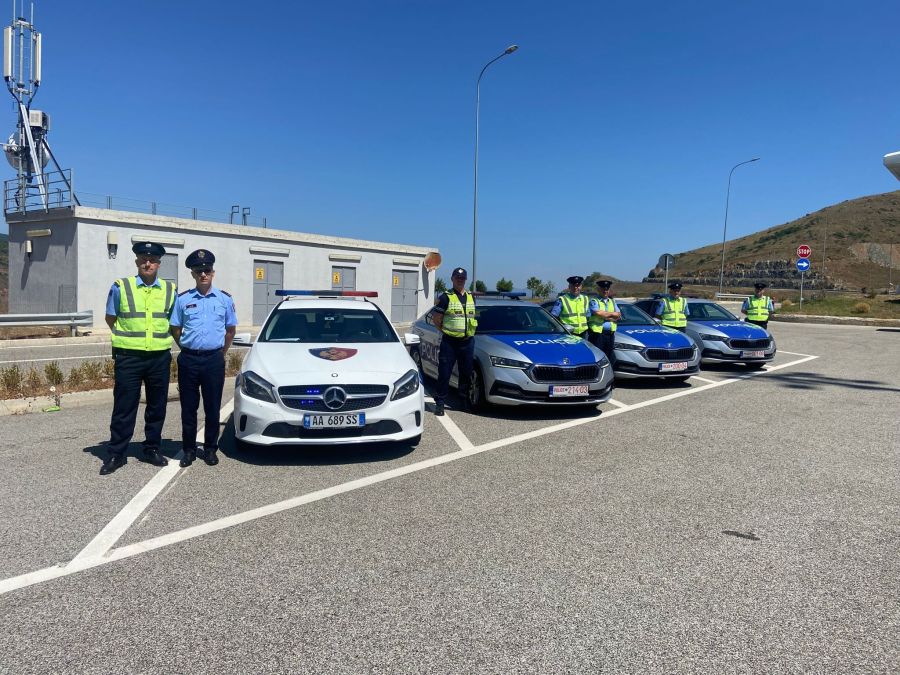 Kosova ve Arnavutluk Polisleri Arasında Ortak Devriyeler Başladı