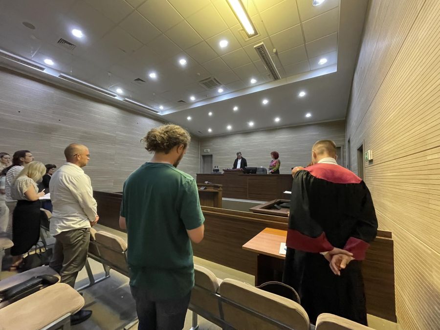 KFOR, Polis ve Medyaya Saldıran İki Sırp Cezalandırıldı