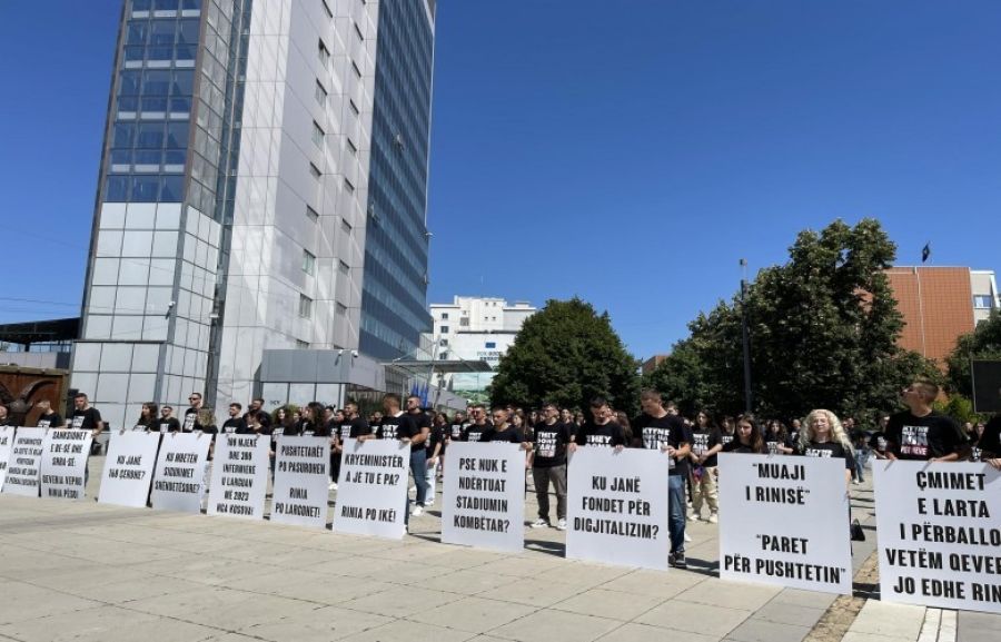 PDK'lı Gençlerden Hükümet’e Protesto Eylemi
