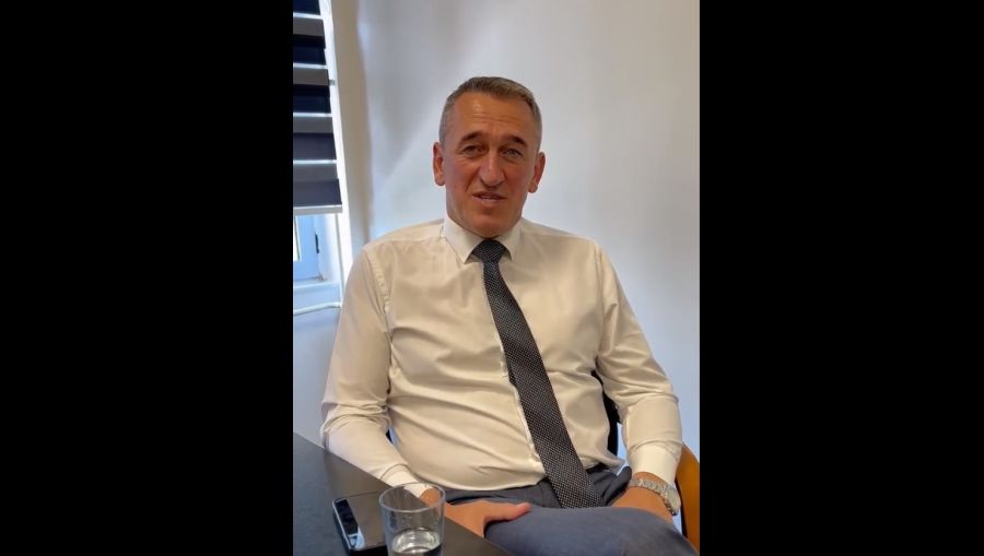 Raşiç, AB Tedbirlerinin İlk Kurbanı Oldu