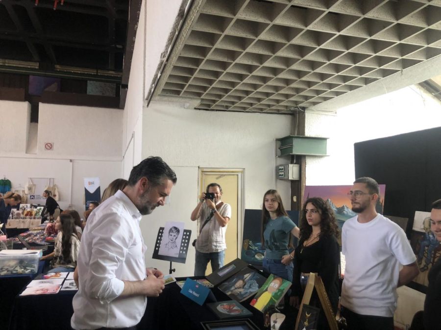 Priştine’de “Gençlik Fuarı” Açıldı
