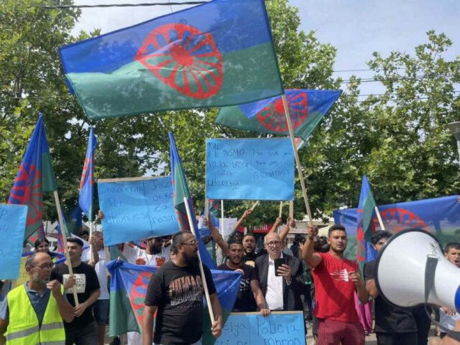 Graçanica’da Romanlara Uygulanan Şiddet Protesto Edildi