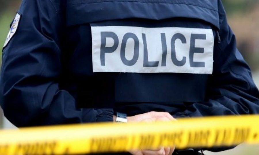 “Trepçe” Yönetim Kurulu Başkanının Ev Avlusuna  Bomba Atıldı