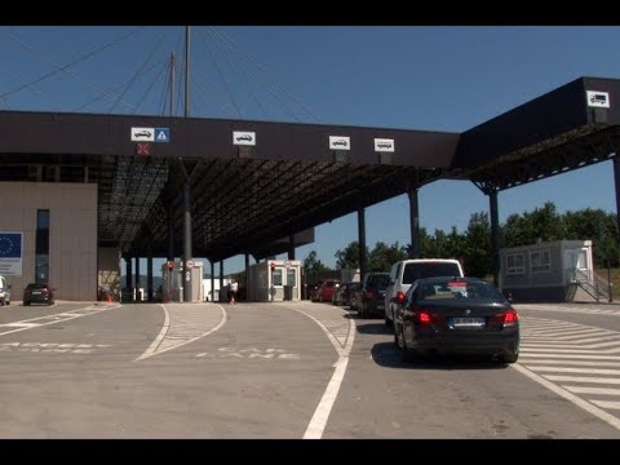 Diasporanın Gitmesiyle Sınırlarda Uzun Kuyruklar da Kalktı