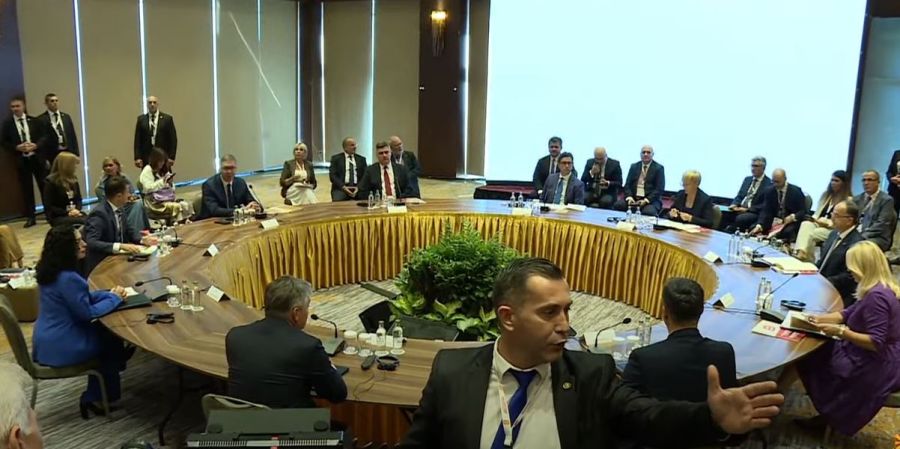 Brdo Brioni Zirvesi Başladı, Osmani ve Vuçiç Aynı Masada