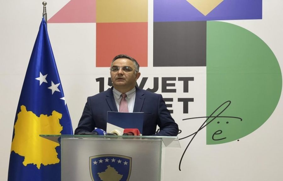 AAK, Maaşlar Yasası İçin Meclisin Olağanüstü Toplanmasını İstiyor