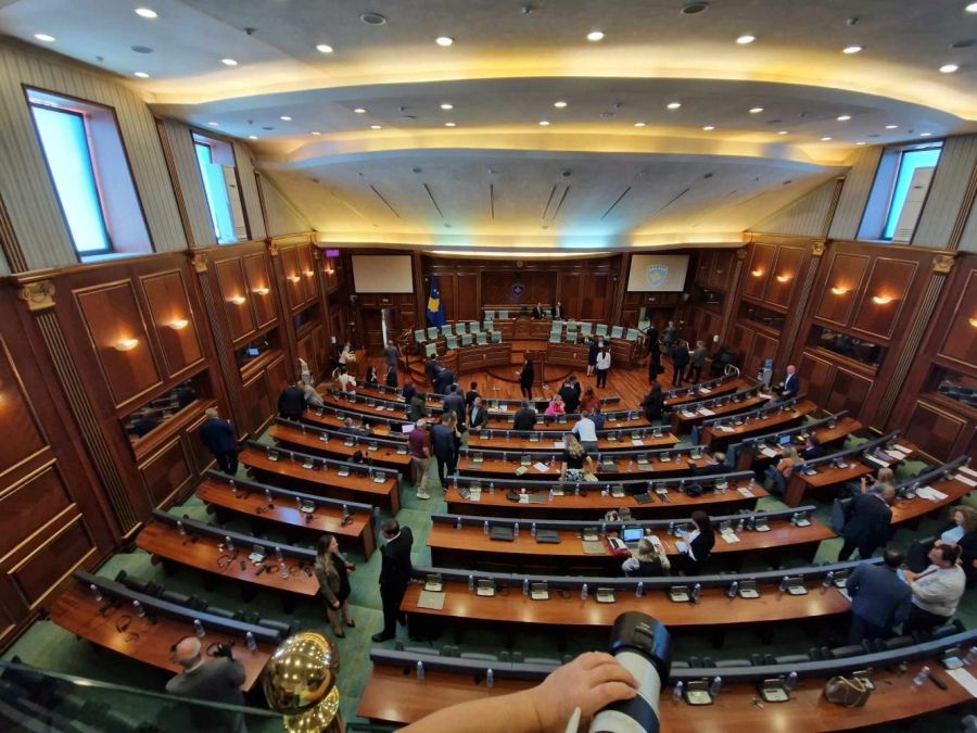 Olağan Toplanan Meclis, Mesaisine Saat 14:00’te Olağanüstü Oturumla Devam Edecek