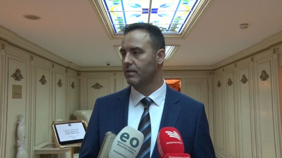 Konjufca’dan Kurti’ye Destek