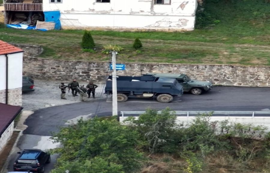 Sveçla: Teröristler Polis Birimleri Tarafından Kuşatıldı